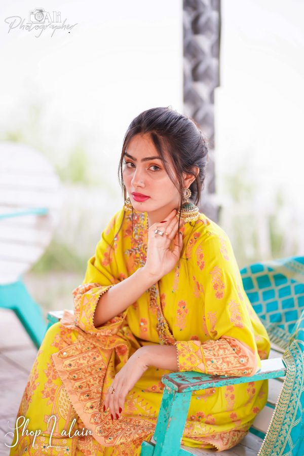 NUR — Three Piece Suit