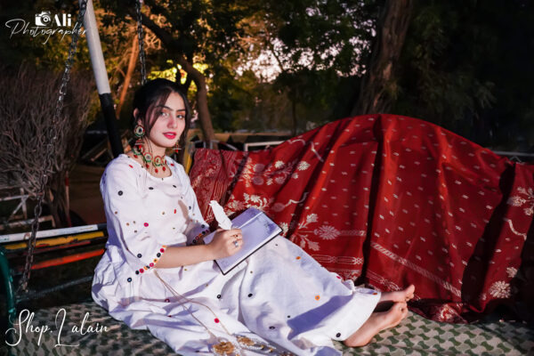 Jharoka-Three Piece Suit