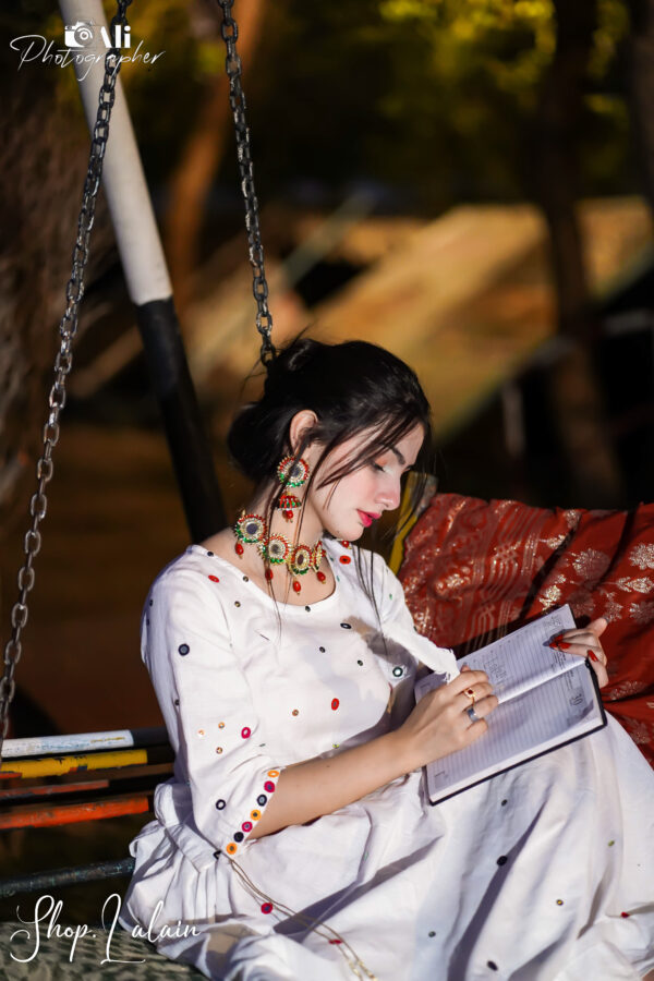 Jharoka-Three Piece Suit